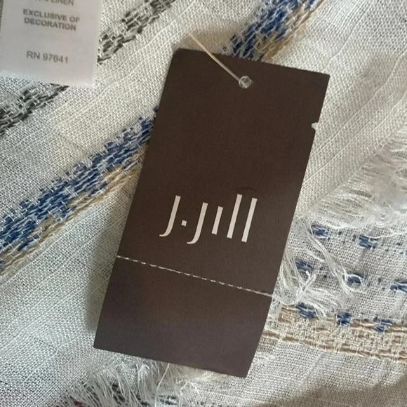 NWT J Jill Shawl/ triangle scarf - Picture 5 of 7